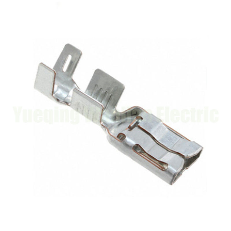 1544133-1 ماشین Splices سیم ترمینال Crimp فلش الکتریکی برای کانکتور اتومبیل