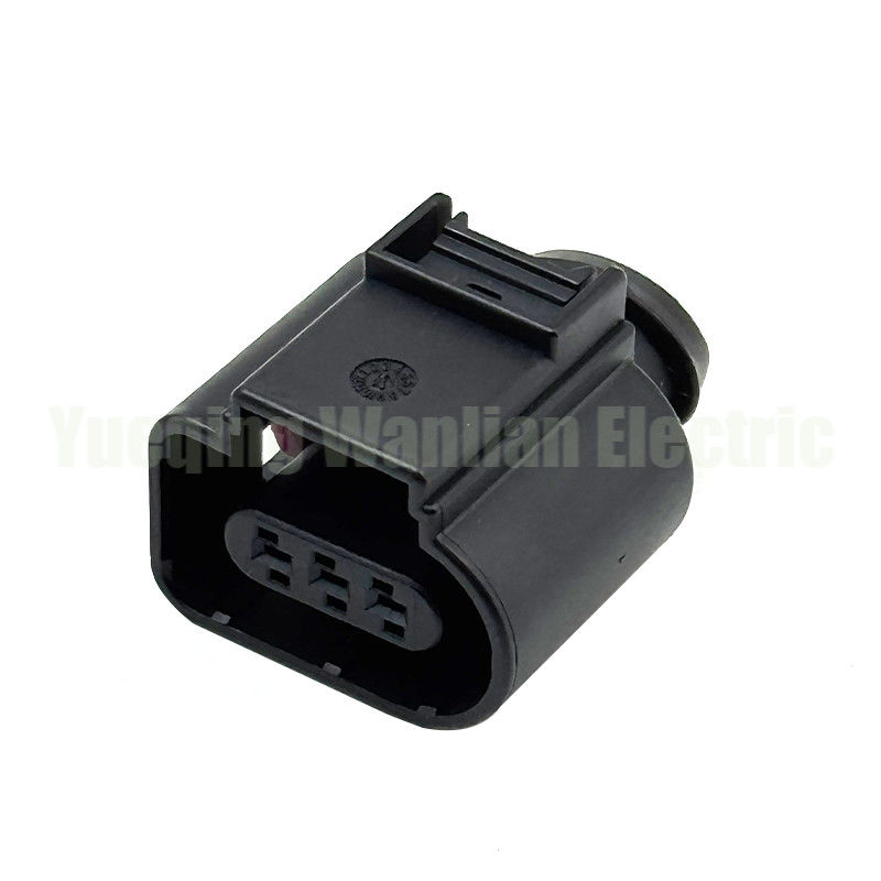 3 پین 8K0973703 کمپرسور هواپیمایی فشار سوئیچ فشار خروجی سنسور اتصال