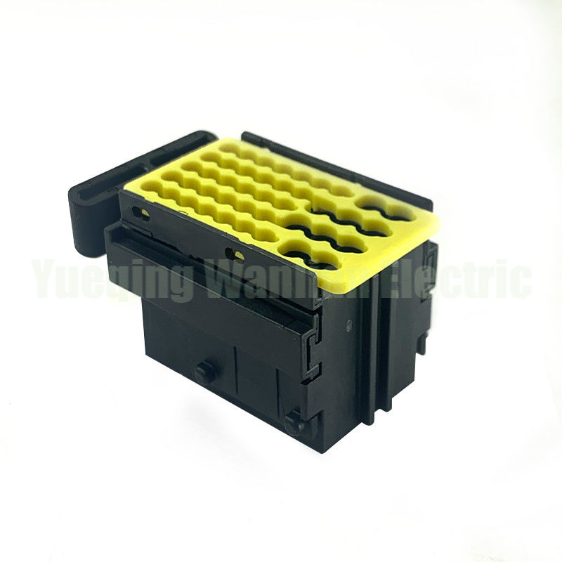 42 پین 936421-2 اتصال ECU اتومبیل الکتریکی سیاه ماده ضد آب
